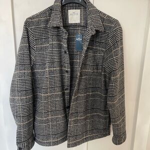 Hollister Shacket Men’s Large NEW WITH TAGS plaid warm cozy button front shirt